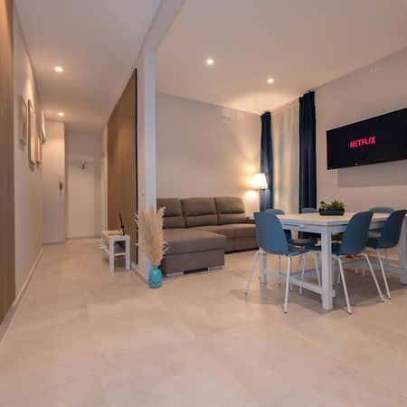 Bastioni Central Apartment ชิวิตาเวกเกีย ภายนอก รูปภาพ