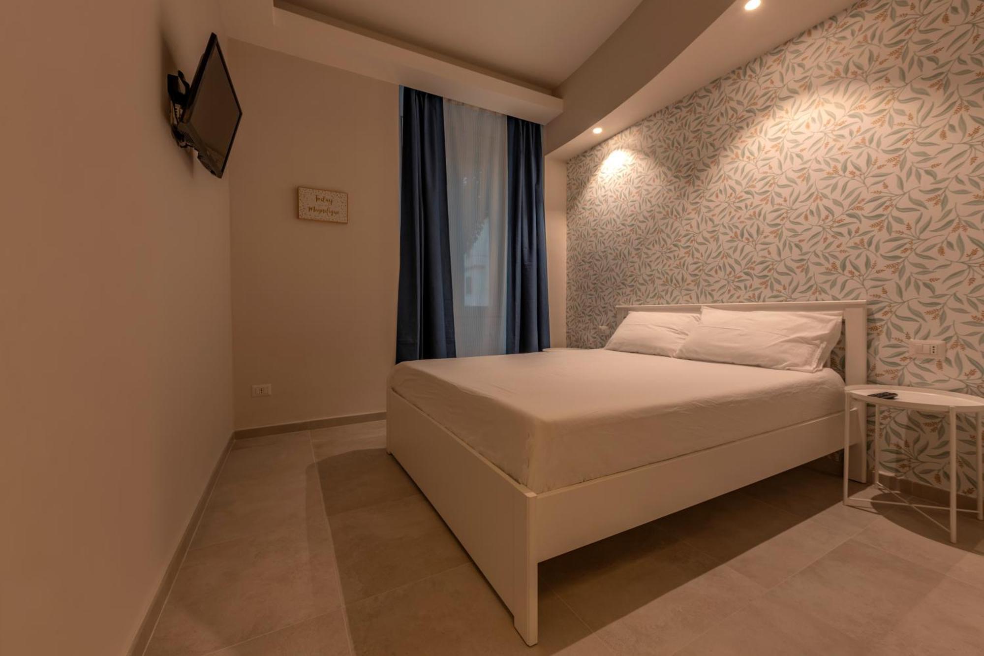 Bastioni Central Apartment ชิวิตาเวกเกีย ภายนอก รูปภาพ