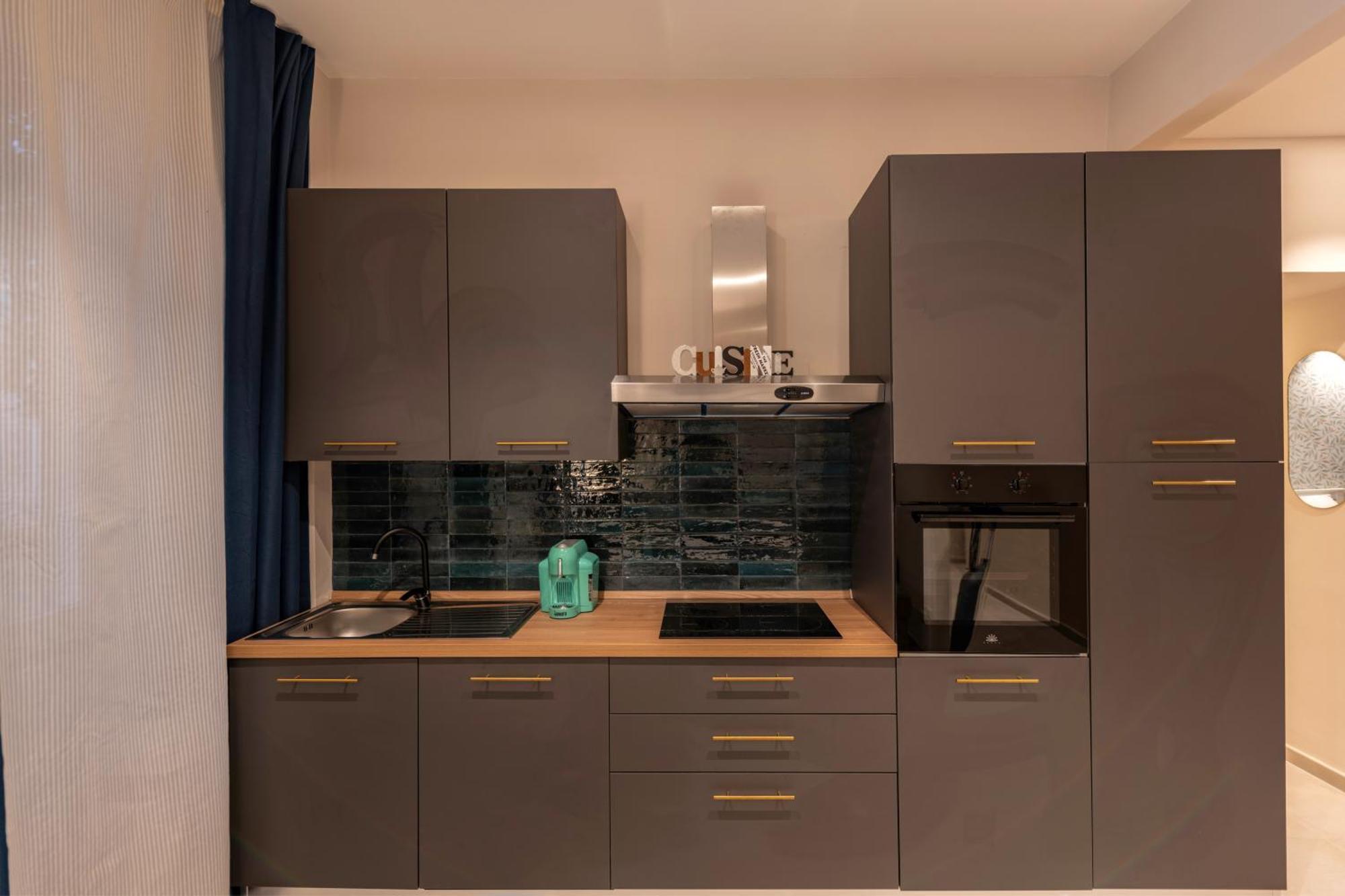 Bastioni Central Apartment ชิวิตาเวกเกีย ภายนอก รูปภาพ