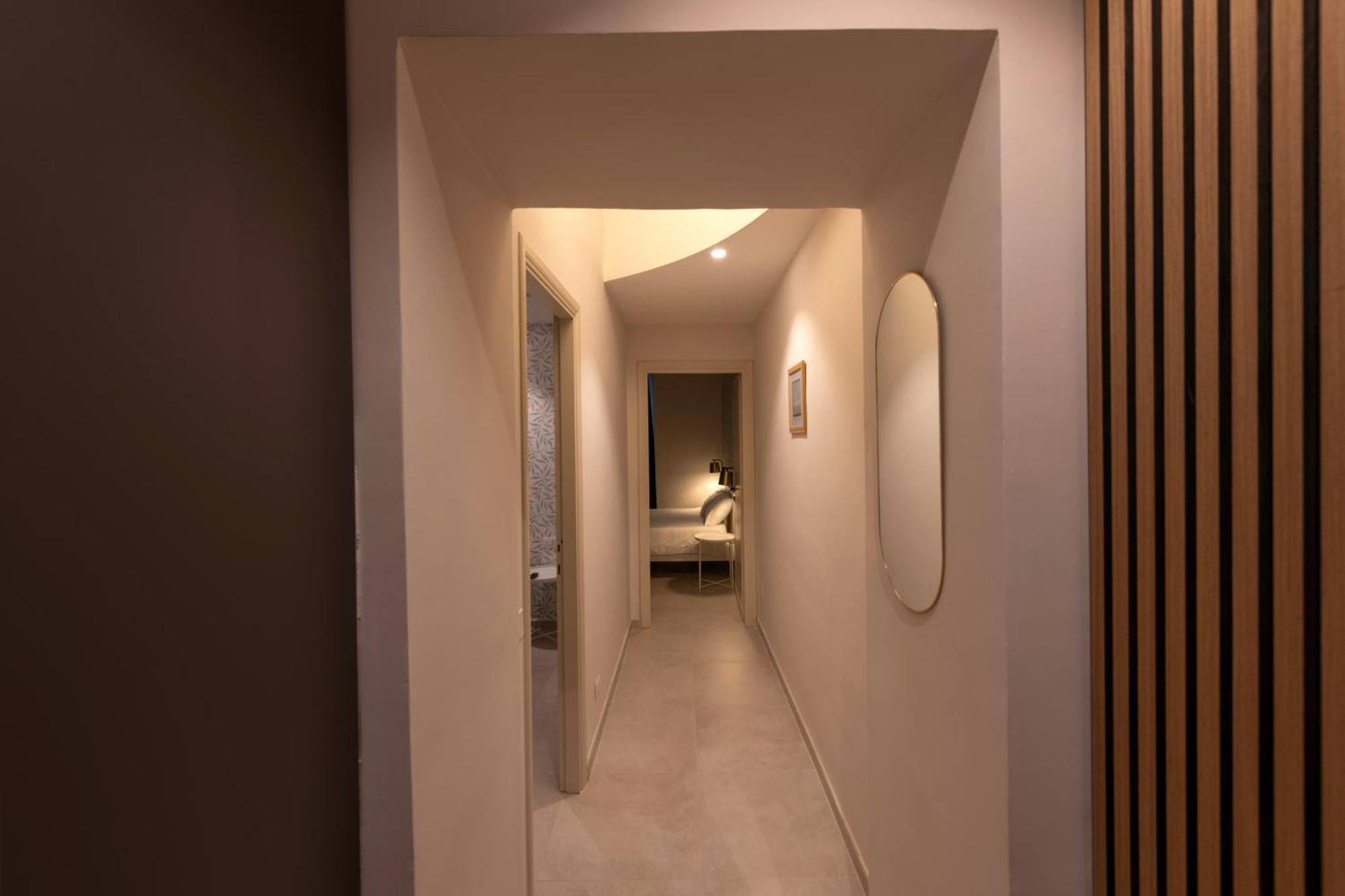 Bastioni Central Apartment ชิวิตาเวกเกีย ภายนอก รูปภาพ